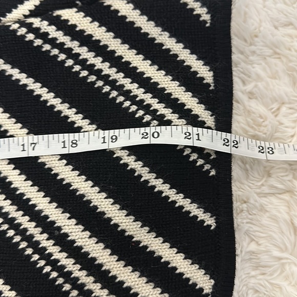 Vintage Talbots Petites 100% Wool Women’s Zip Up Sweater Size Medium - Picture 7 of 8